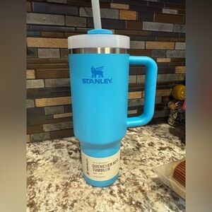 Stanley Sky Blue Quencher Tumbler